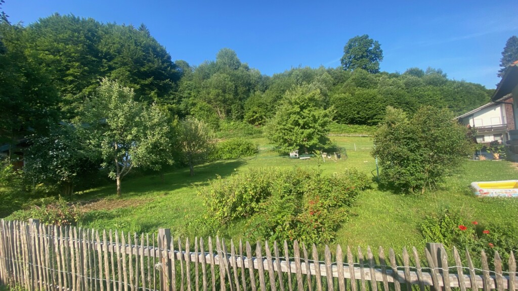 Idyllisch gelegenes Baugrundstück am Ortseingang von Siegsdorf/Hammer