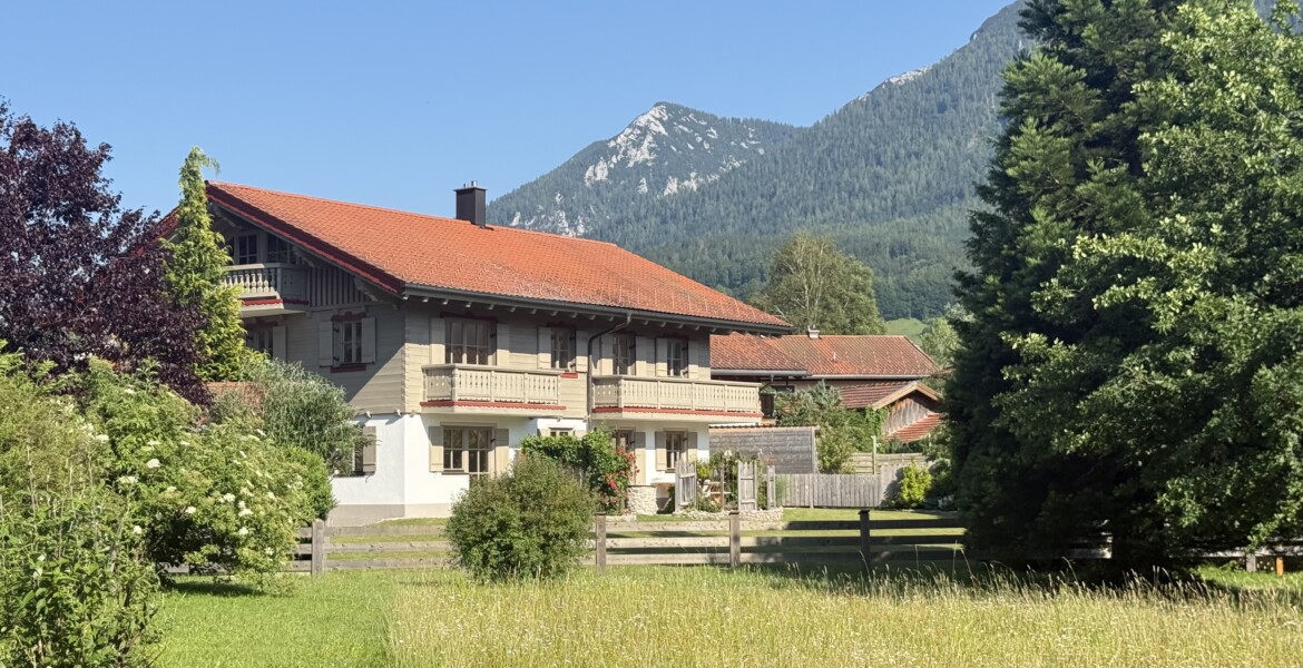 Landhaus in Ruhpolding mit Bergblick