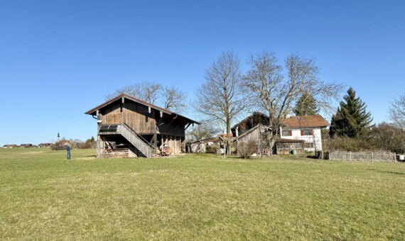 Bauernhaus mit Grund